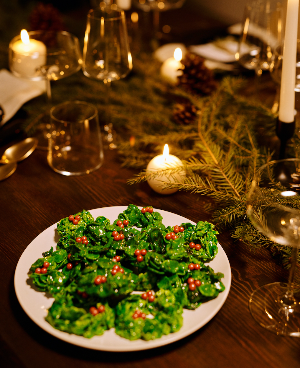 7 Secrets To Stay On Track During The Holidays For Your Fitness Goals - Revealed!