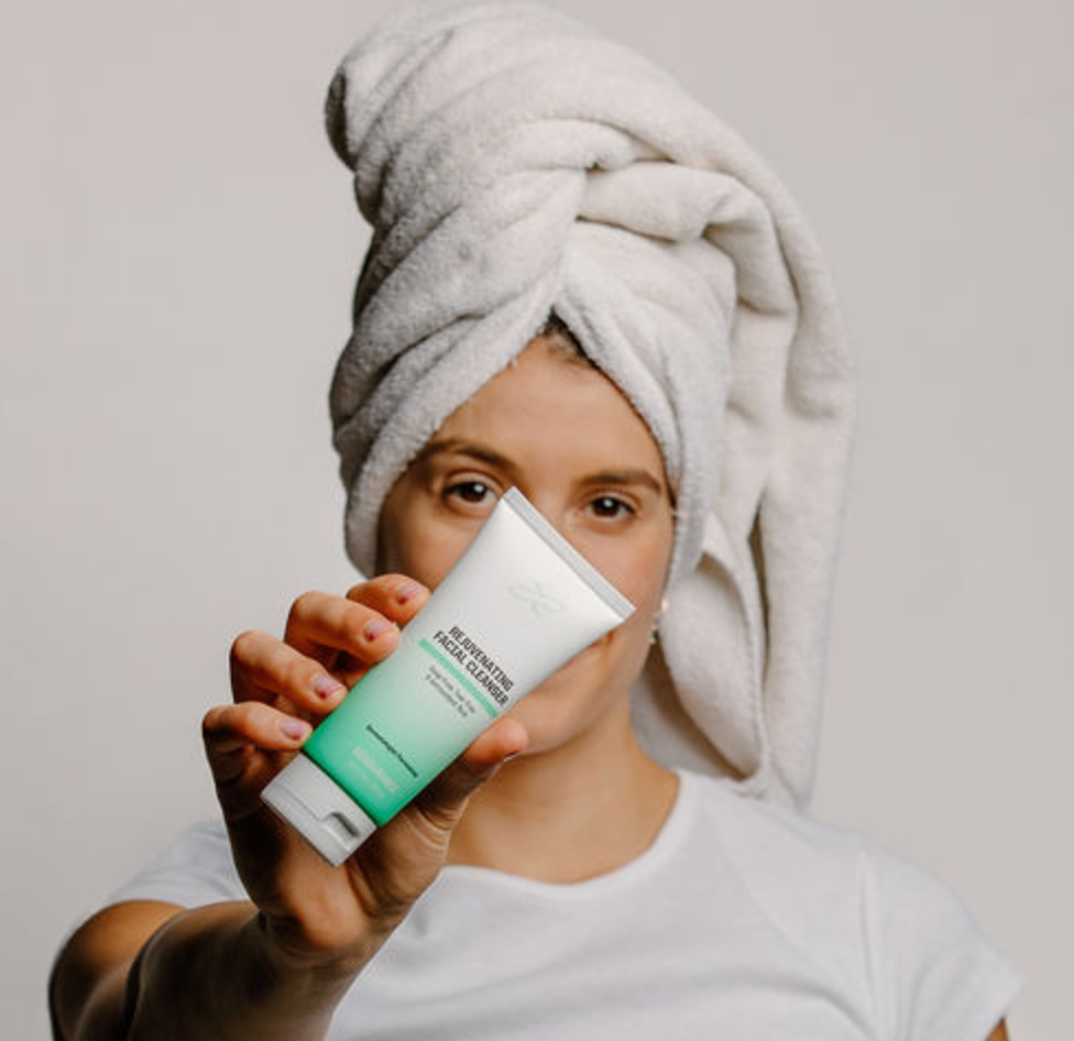 Why You Should Avoid Fragrances in Skincare